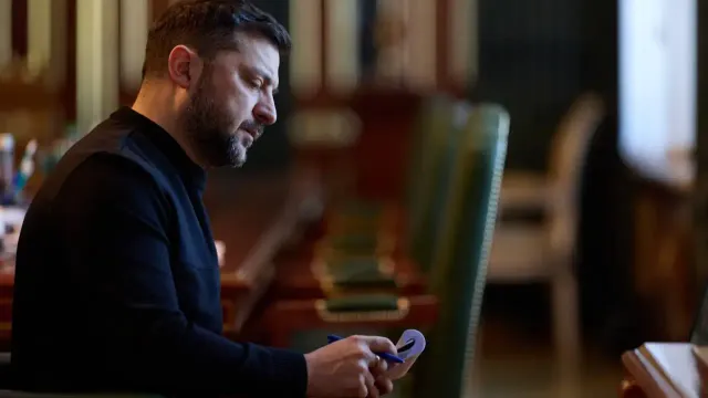 В Киеве предостерегли Зеленского от «следования повестке Путина»