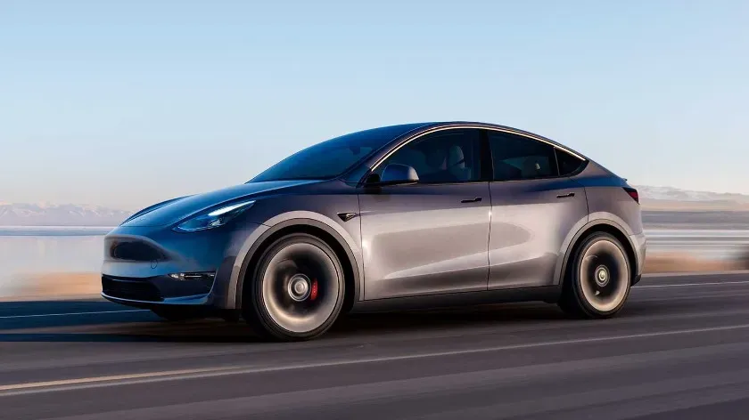 Tesla начинает продажи более дешевой модели автомобилей Model Y в Южной Корее