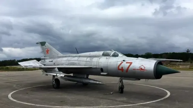 ВВС Румынии выведут из эксплуатации истребители МИГ-21 и заменят американскими F-16
