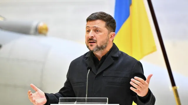 Зеленский опубликовал открытое письмо к Путину с просьбой провести переговоры