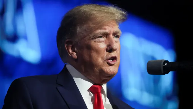 Трамп сообщил о телефонном разговоре с Владимиром Путиным