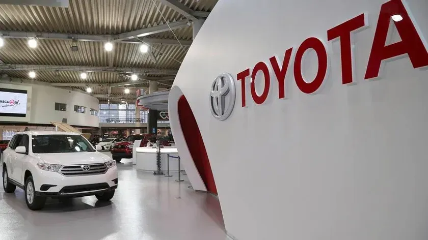 Toyota планирует создать новые аккумуляторные технологии и инновации для электромобилей