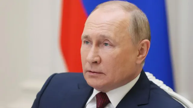 Владимир Путин процитировал Марка Твена, комментируя слухи об отставке Кадырова