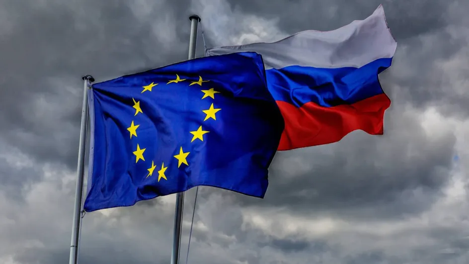 Политолог Лукьянов уверен, что у РФ с Европой не будет окопной войны