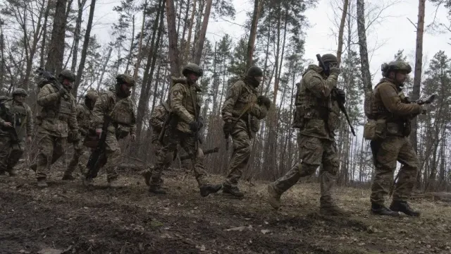 Боевики ВСУ сообщают в панике, что их накрывает плотным огнем российская артиллерия