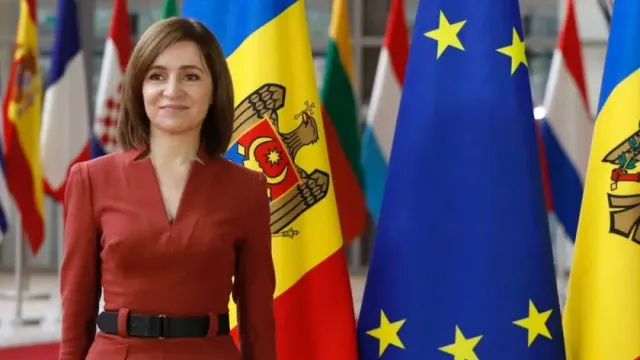 FT: Санду надеется, что Молдавия вступит в ЕС параллельно с возвращением Приднестровья