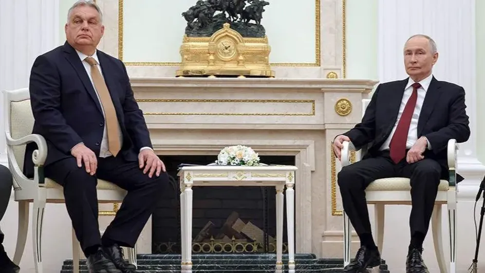 Telex: переводчица Орбана неправильно передала слова Путина на встрече в Кремле Telex: переводчица Орбана неправильно передала слова Путина на встрече в Кремле