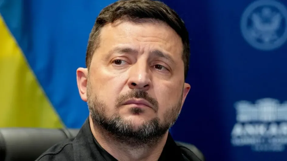 Киев поручил дипломатам помешать российско-китайскому сотрудничеству Киев поручил дипломатам помешать российско-китайскому сотрудничеству