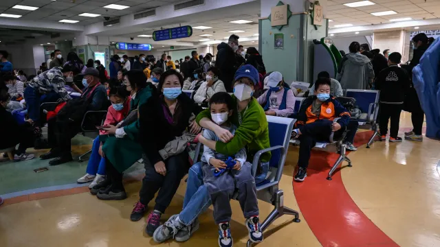 Дети в Китае начали чаще болеть пневмонией и ОРВИ