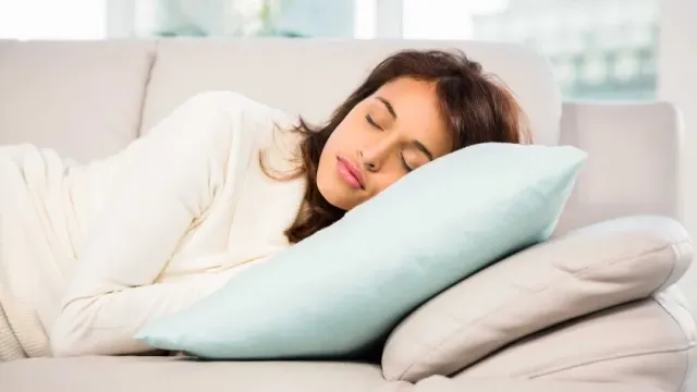 Sleep Health: короткий дневной сон может оказывать положительное воздействие на мозг