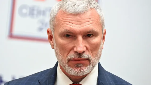 Депутат Журавлев призвал к полной капитуляции Киева вместо перемирия