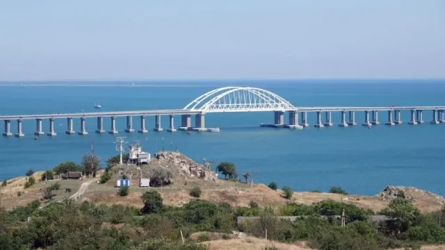 Эксперт Гундаров объяснил, почему защита Крымского моста не сработала во время теракта