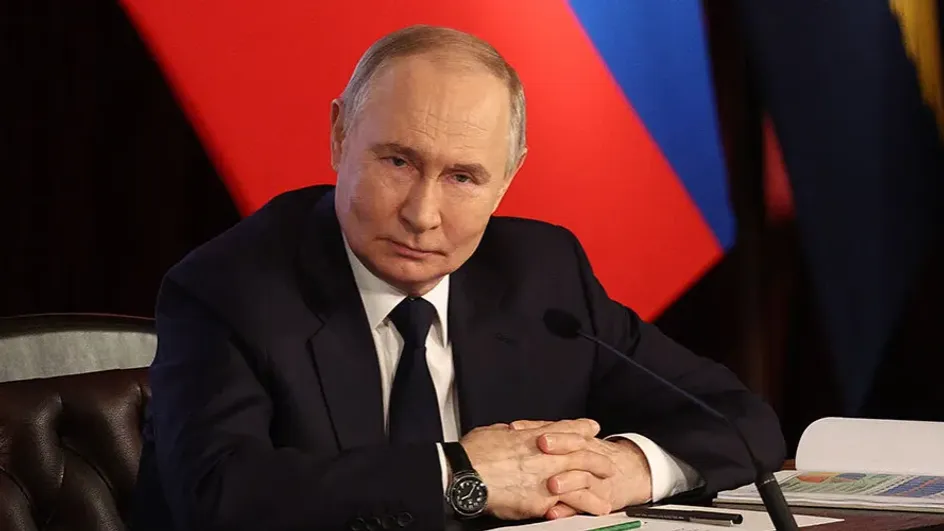 Владимир Путин считает терактом нападение на газовоз в Средиземном море Владимир Путин считает терактом нападение на газовоз в Средиземном море