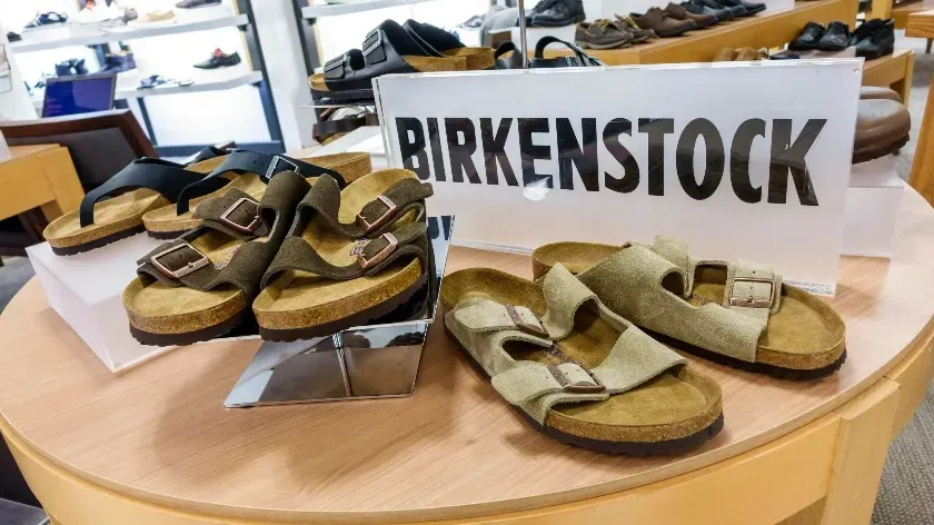 Birkenstock ожидает максимально высокую цену IPO, достигнув оценки в $10 млрд