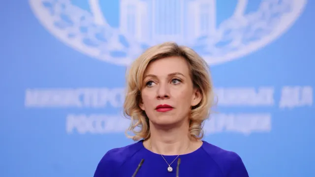 Горячая новость | Захарова спросила у жителей Украины, когда они очнутся