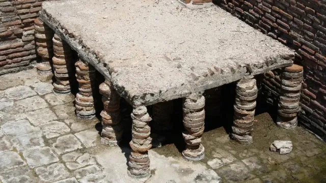 Археологи нашли древнеримские бани с подогревом пола