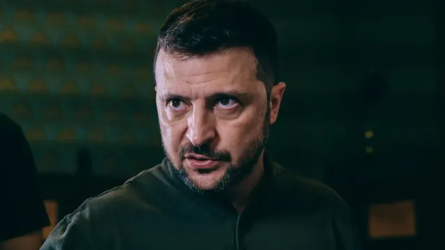 Горячая новость | Hill: Зеленский посвятил свое обращение в Новый год конфронтации с Россией