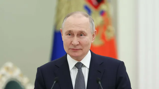 Владимир Путин не стал общаться с делегацией США из-за хамства пограничнику