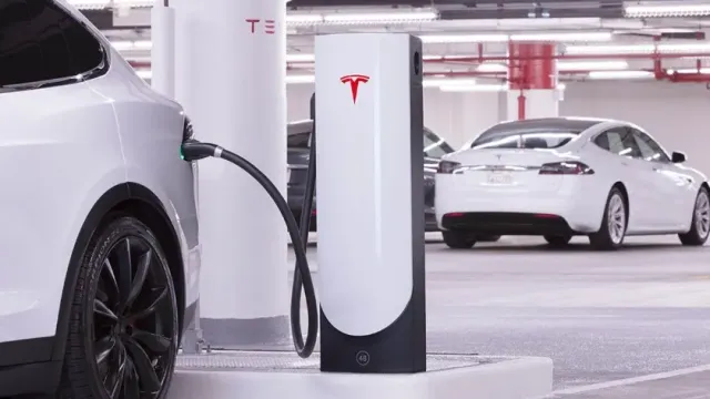 Автопроизводители начали подключаться к сети зарядки электромобилей Tesla