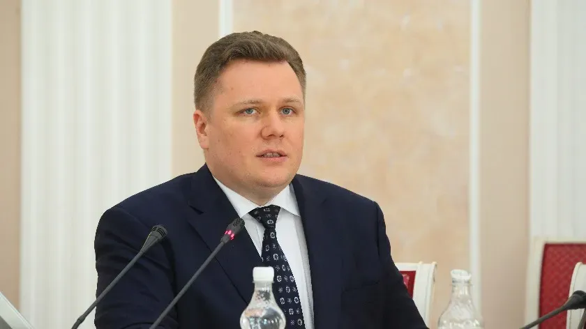 «МК»: Политолог Чадаев рассказал о связи между движением «Наши» и ЧВК «Вагнер»
