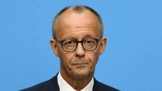 Горячая новость | Мерц предложил Москве устроить рождественское перемирие